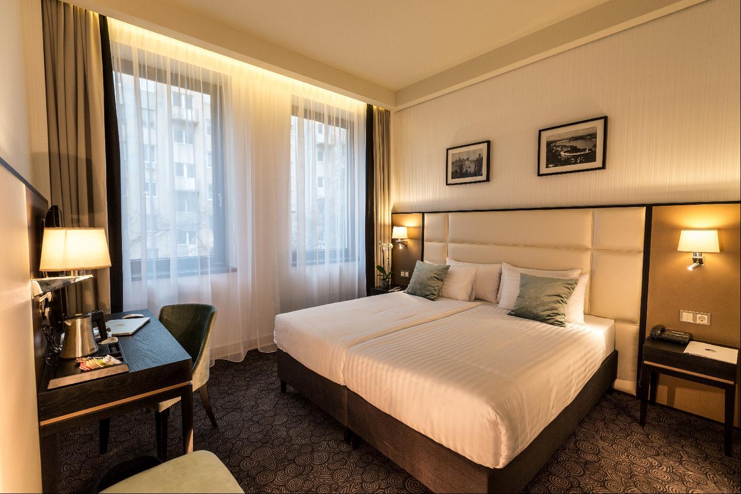 Отель Eurostars Danube 4*